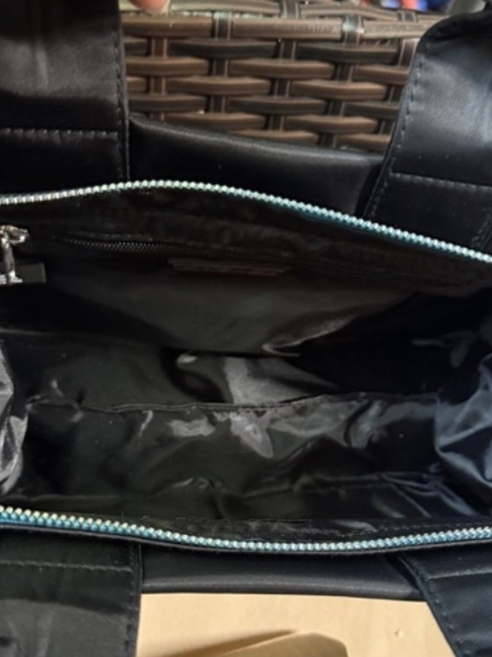 Tahari NEW $89 Tag Black Shoulder Bag with Bright Blue Strap & Zipper - Picture 4 of 5